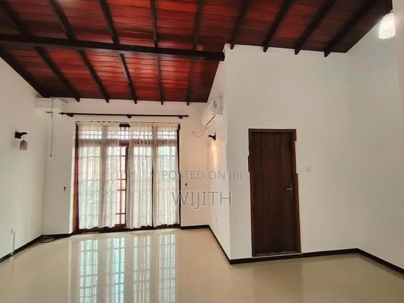 Super Two Storey House for Sale in Kottawa Piliyandala Road