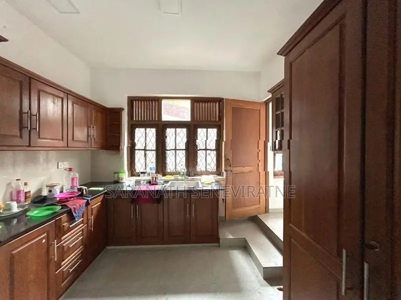Solid House in Ethul Kotte Built 17.5 Perches of Land Extent For Sale