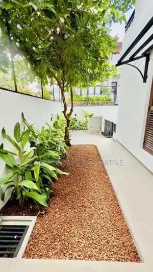 Two Storey Luxury House for Sale Depanama Araliya Uyana Pannipitiya