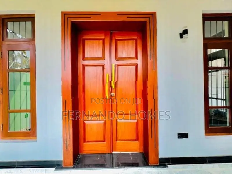 Nicely Done Upstairs Full Completed House for Sale in Negombo