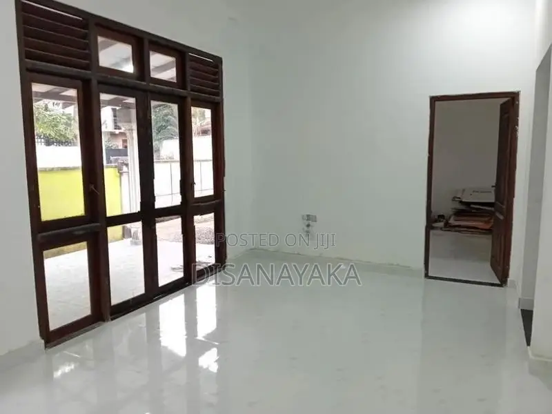 Single Storey House for Sale Rajagiriya Ds 8260