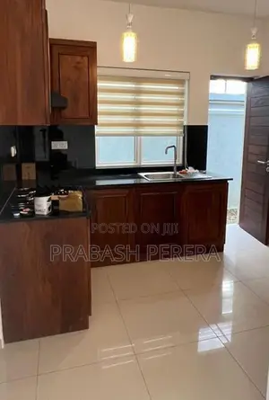 House for Sale in Kahathuduwa Canterbury Garden