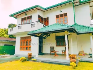 පර්චස් 20 ක අංගසම්පූර්න දෙමහල් නිවස විකිනීමට - පිලියන්දල