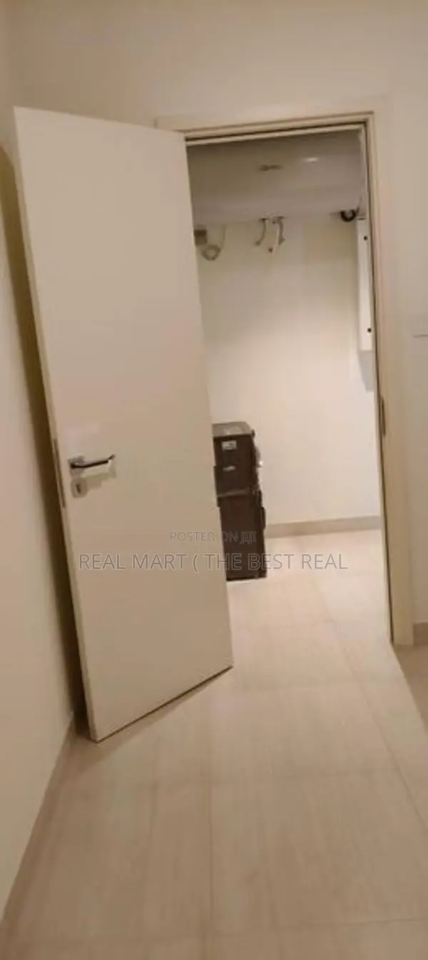 CCC Residencies : 2BR Fully Furnished Apartment for sale in Colombo 2