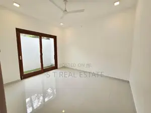 Modern Designed Luxury 3 Story House For Sale In Piliyandala