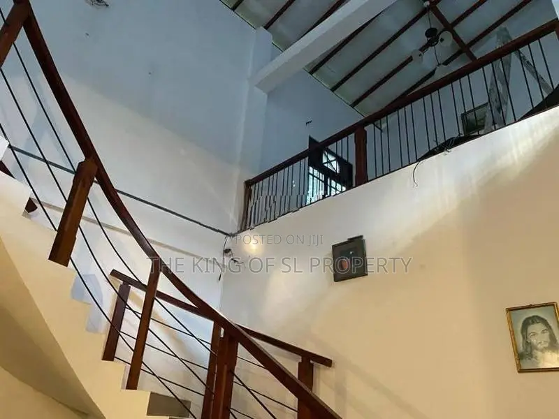 House for sale in Kadawatha