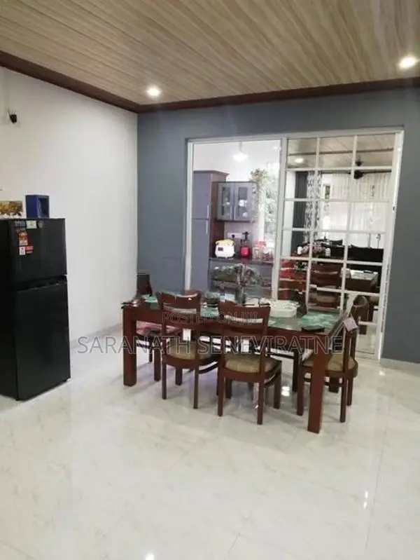 Luxury House For Sale in Katunayake