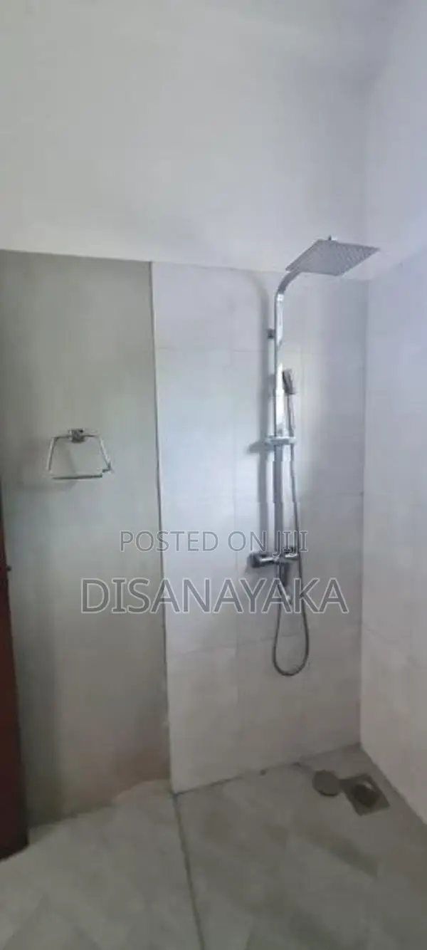 Two Storey House for Sale in Nugegoda Ds20344