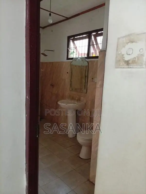 Bellanwila Road Single Story House Available For Rent