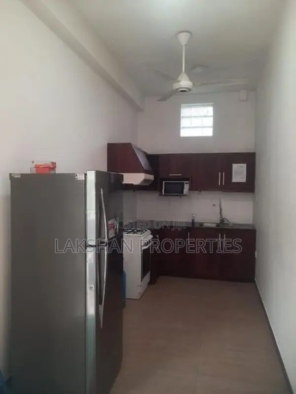 House For Sale In Thalawthugoda Pelawththa