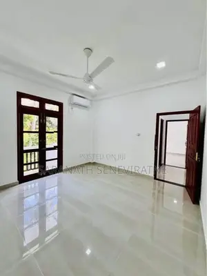 Brand New Modern Luxury Home for Sale - Boralesgamuwa, Werahera