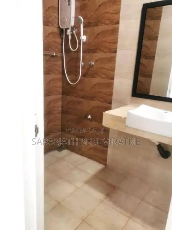 Luxury House For Sale in Katunayake