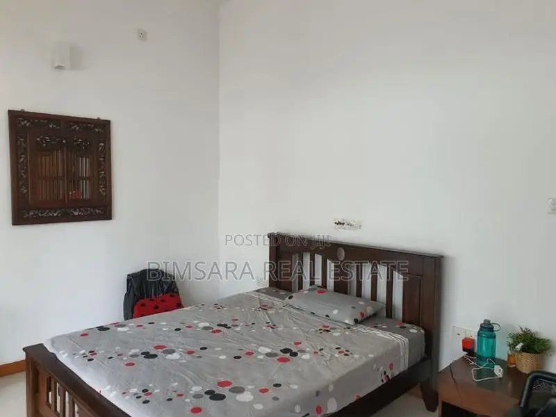 Luxury 3-Storey 4BR House for Lease in Capital Kingdom Thalawathugoda