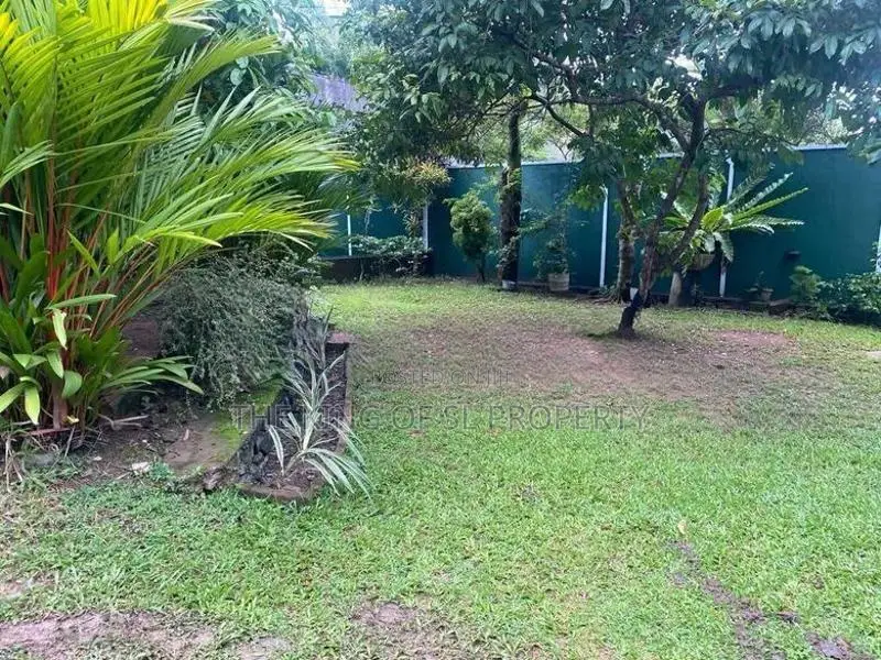 House for sale in Kadawatha