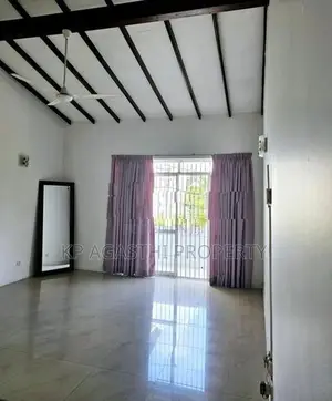 kotte bird park luxury house for sale