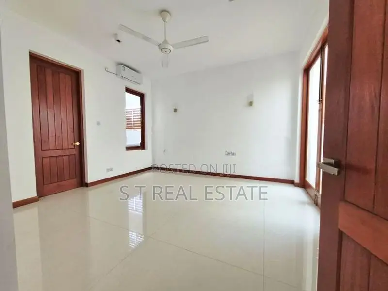 Modern Designed Luxury Three Story House For Sale In Pita Kotte