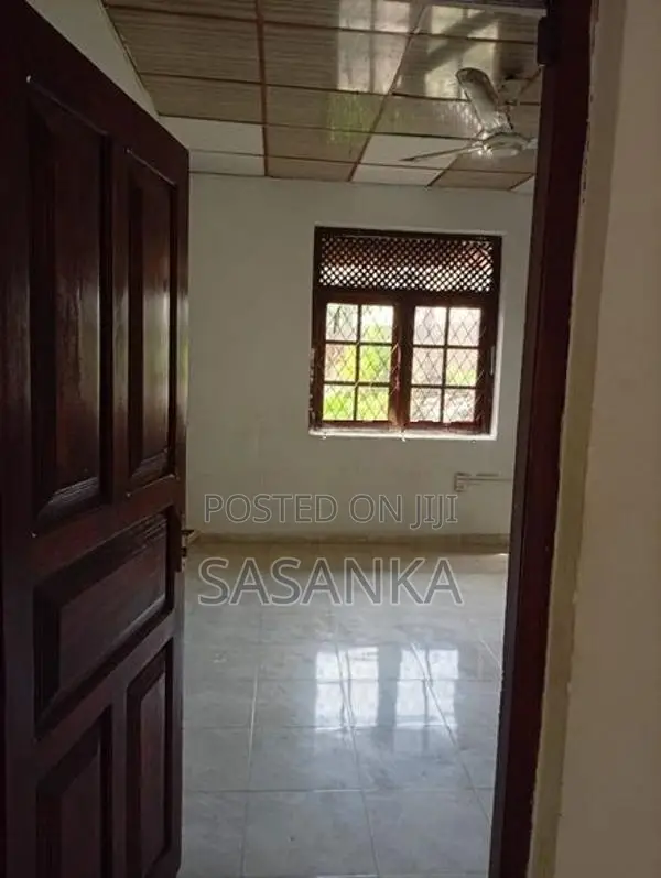 Bellanwila Road Single Story House Available For Rent