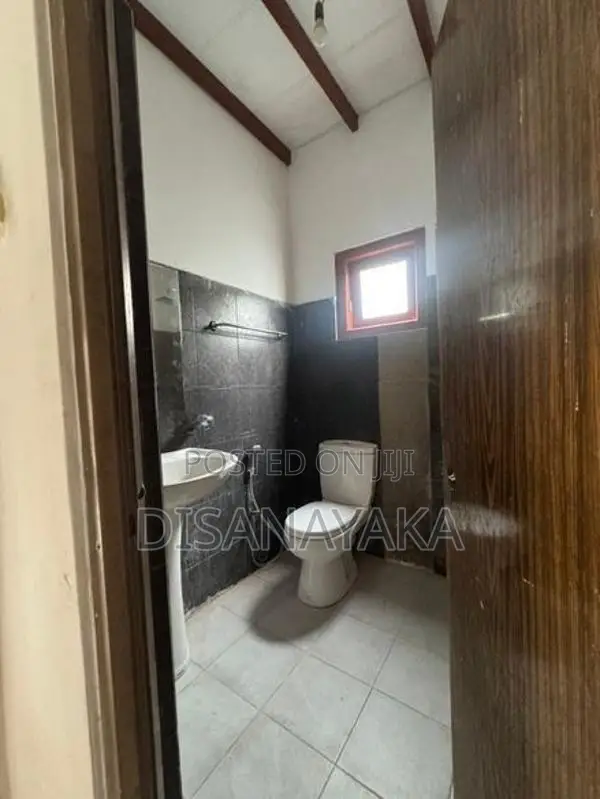 Two Storey House for Sale Battaramulla Ds3000