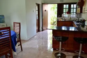 Luxury House for Sale in Thalawathugoda
