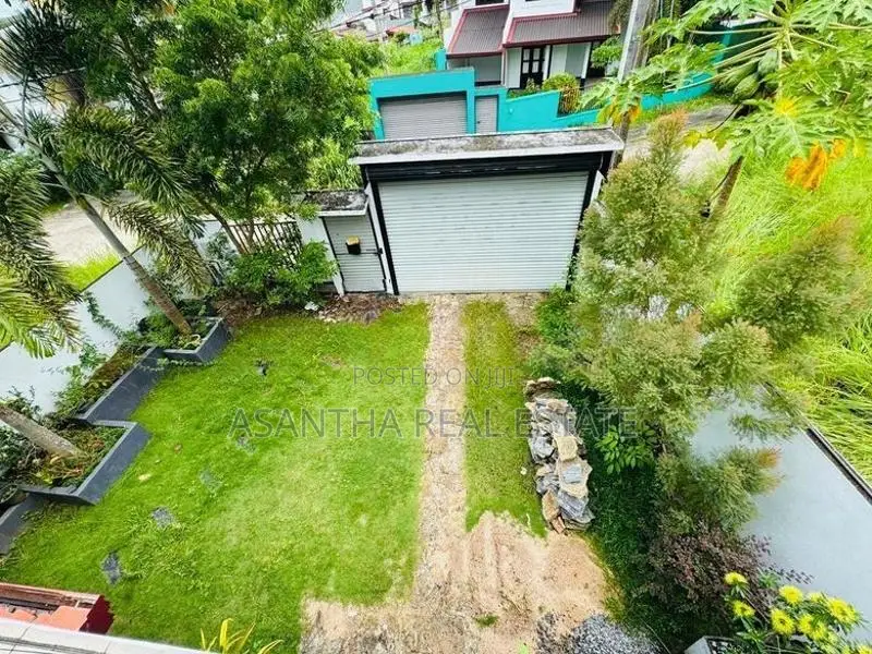 (AF441) 02 Story House With 10.5 P Sale At Aturugiriya