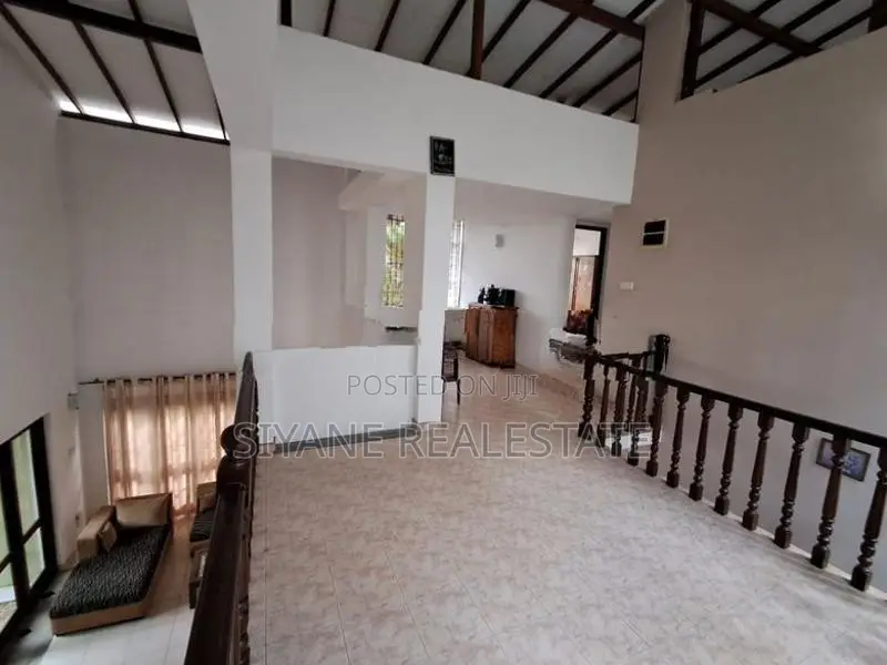 Brand New House for Sale in Thalawathugoda