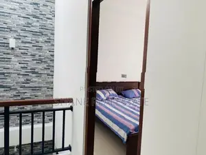 Modern House for Sale in Athurugiriya