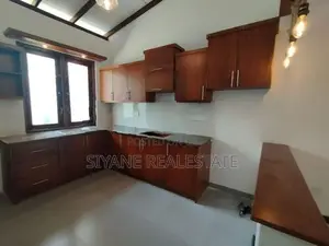 Modern House for Sale in Athurugiriya