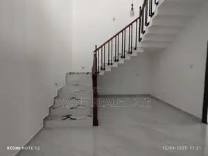 Modern House for Sale in Athurugiriya
