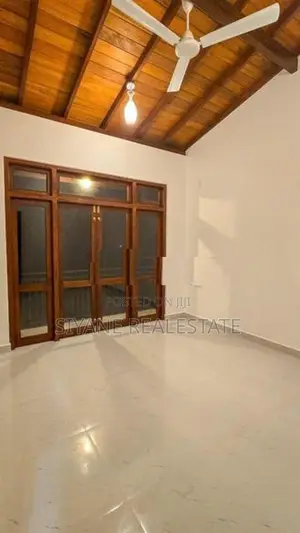 Brand New House for Sale in Athurugiriya