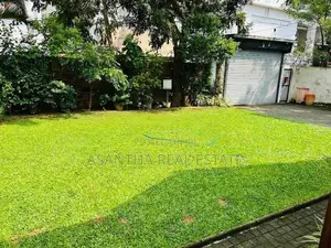 (AF477) 19 P Land With Antic Type Good House For Sale At Colombo 04