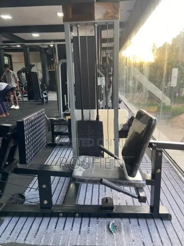 Leg Press Machine