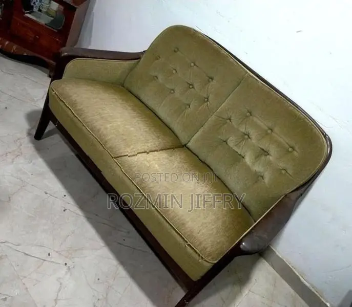Sofa set