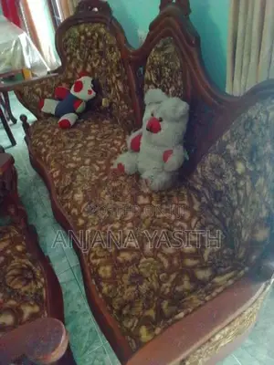 Sofa Set