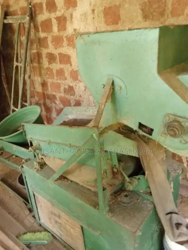 ගල් වැලි ඉවත් කරන යන්ත්‍රය