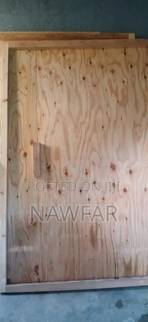 Plywood Board