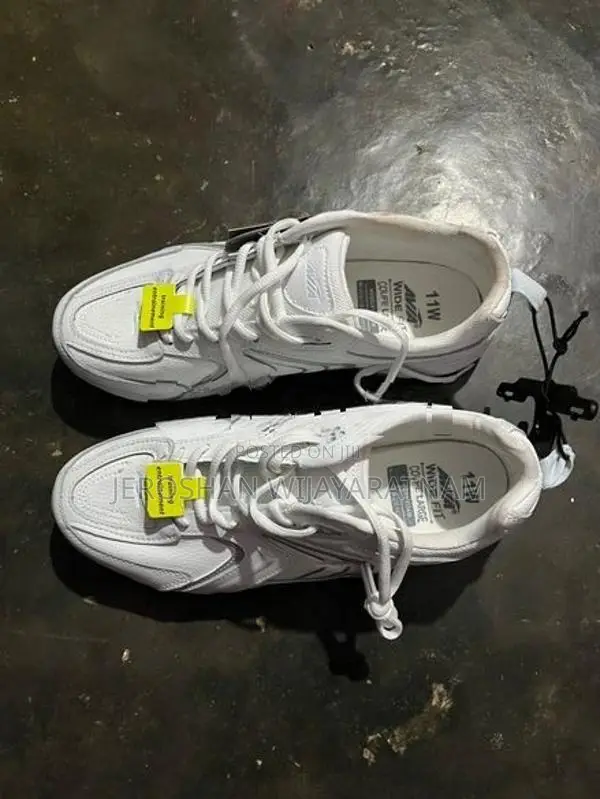 Avia shoes