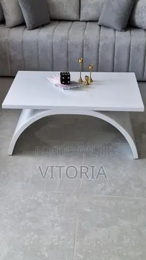 MAHAGONY WHITE COFFEE TABLE