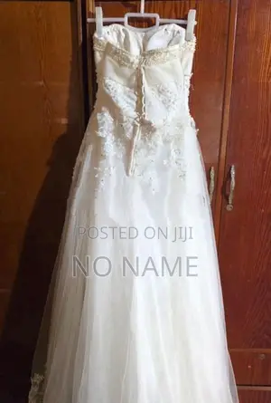 wedding dress
