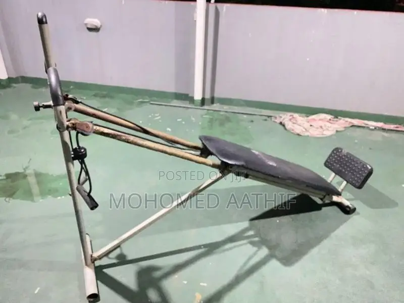 Body Weight Lifting Machine