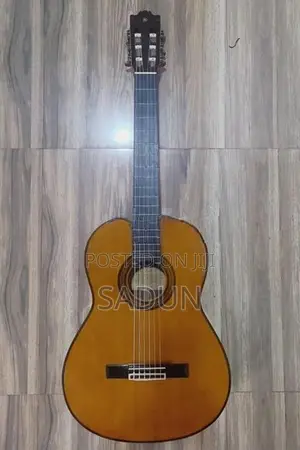Yamaha Guitar
