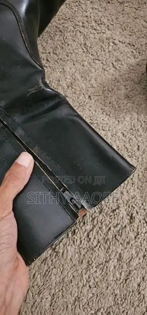 Genuine leather boots