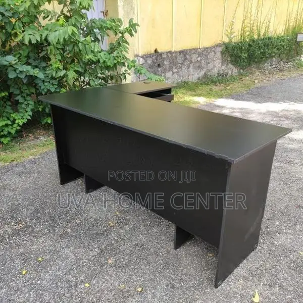 L Shape Office Table Black 5.5x4ft