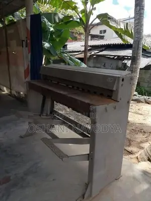 Edwards Redicut (Hand cutter / manual )
