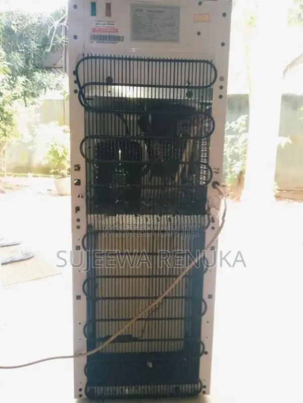 SISIL water dispenser