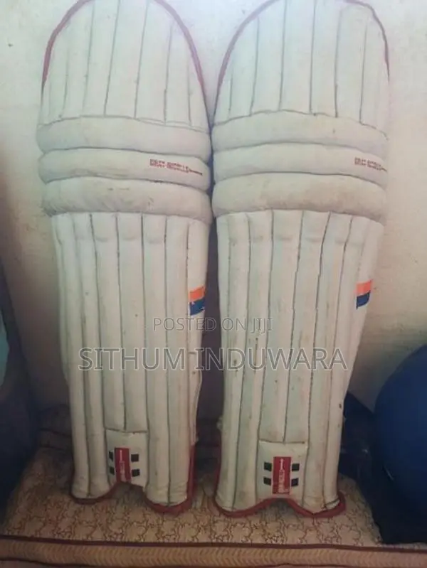 cricket equipments
