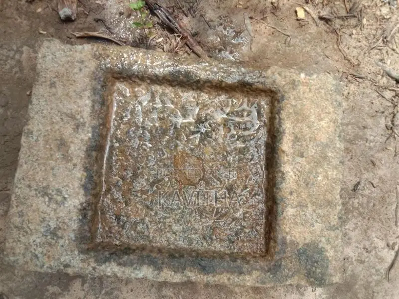 பழமையான கிரானைட் கல் (கருங்கல்)பொருட்கள் (2)