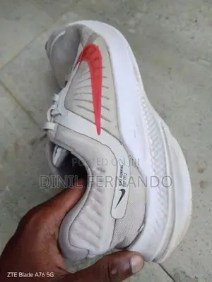Nike Quest 4