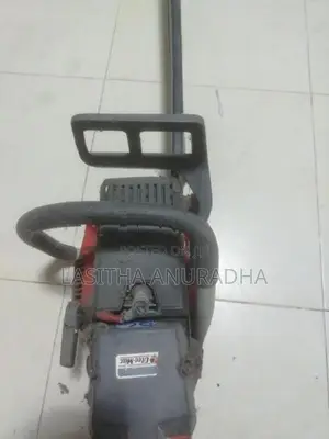 Chain Saw Machine