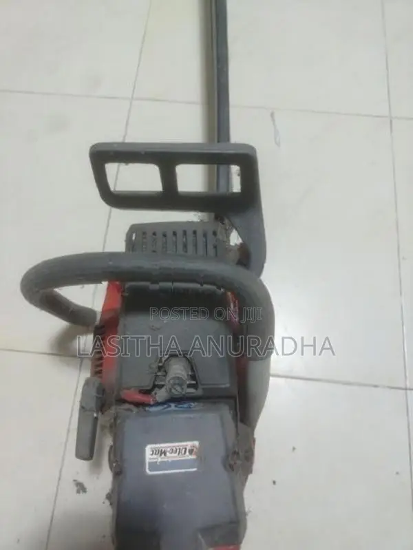 Chain Saw Machine
