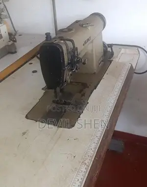 Lh 515 Double Needle Sewing Machine